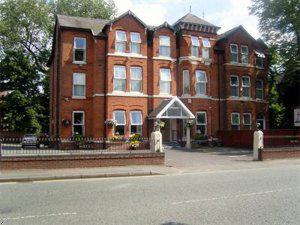 Westlynne Hotel