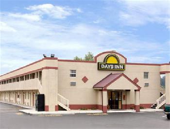 Days Inn Warsaw