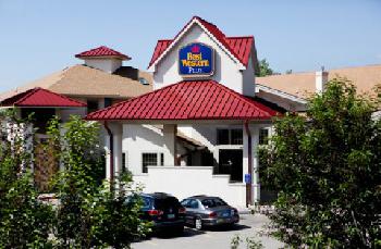 BEST WESTERN PLUS Crossroads Inn & Conference Center