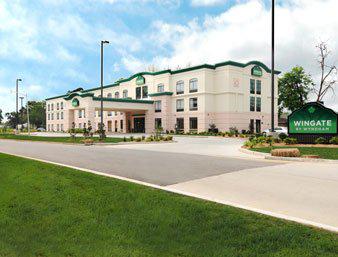 Wingate by Wyndham Lafayette Airport