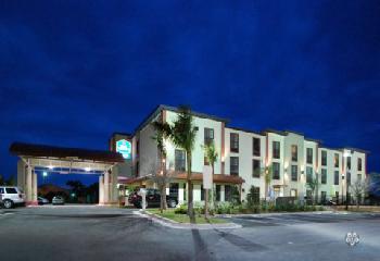 BEST WESTERN PLUS Manatee Hotel
