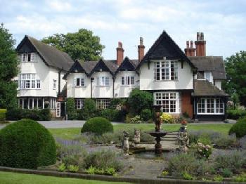 Mere Court Hotel