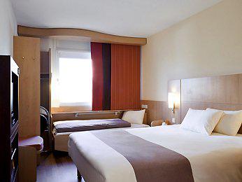 ibis Delhi Airport (Opening Q2 2012)