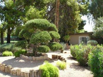 Smoke Tree Resort and Bungalows