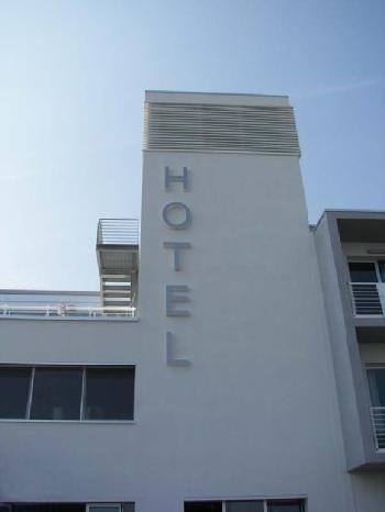 Yoda Hotel Horizon