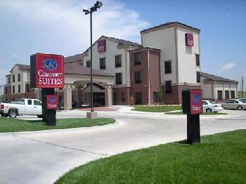 Comfort Suites Pratt