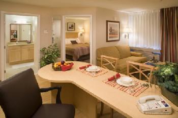 Candlewood Suites LAKEWOOD