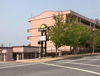 Downtown Inn and Suites