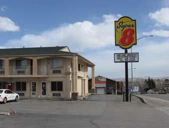 Super 8 Evanston
