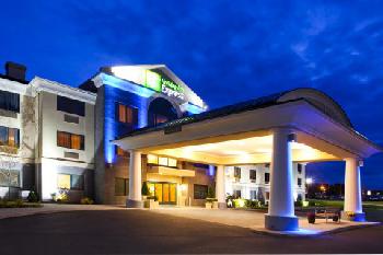 Holiday Inn Express SYRACUSE AIRPORT
