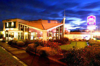 BEST WESTERN Mahoney's Motor Inn