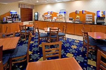 Holiday Inn Express Hotel & Suites READING