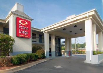 Econo Lodge Inn & Suites