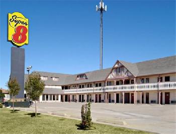 Super 8 Moore/Oklahoma City Area