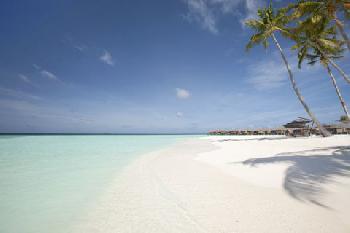 Constance Halaveli Resort