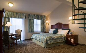 Hyannis Harbor Hotel