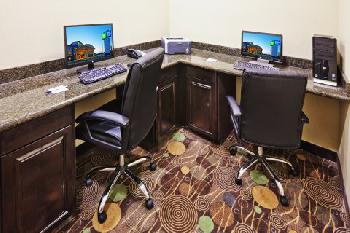 Holiday Inn Express Hotel & Suites OKMULGEE