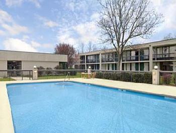 Ramada-Morristown TN
