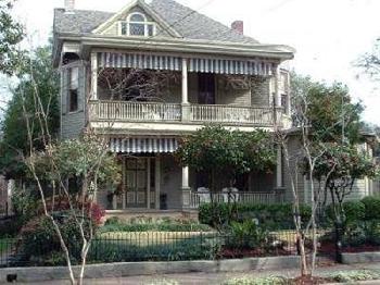 Devereaux Shields House