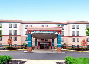 Comfort Inn & Suites Airport