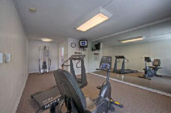BEST WESTERN PLUS Oakland Park Inn