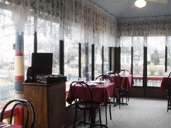 The Albert Stevens Inn