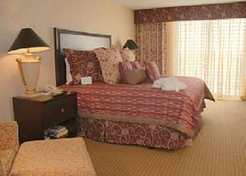 Embassy Suites Kansas City  Plaza