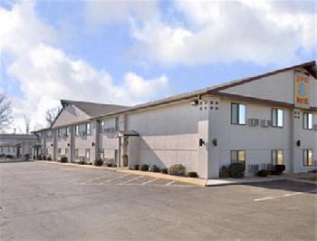 Super 8 Higginsville