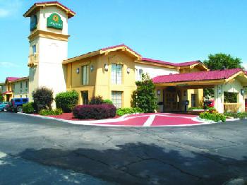 La Quinta Inn Omaha Northwest