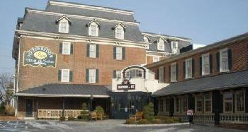 Waynebrook Inn EST 1865