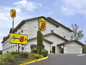 Super 8 Bristol