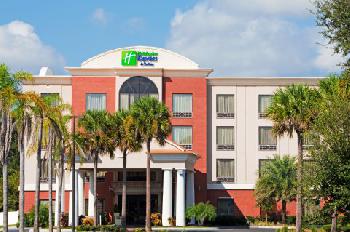Holiday Inn Express Hotel & Suites BARTOW