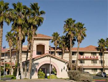 Ramada Barstow