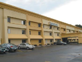 La Quinta Inn & Suites Jackson