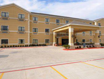 Baymont Inn and Suites Tyler