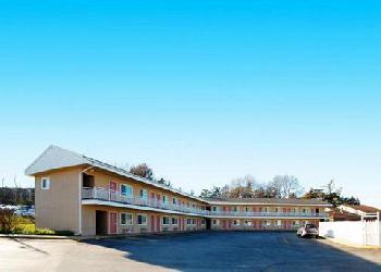 Econo Lodge West Dodge
