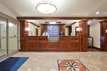 Holiday Inn Express Hotel & Suites FREDERICKSBURG