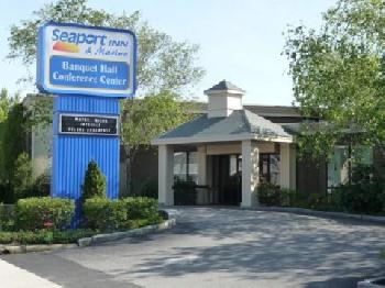 Seaport Inn And Marina