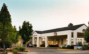 BEST WESTERN PLUS Heritage Inn