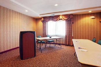 Holiday Inn Express SHOW LOW