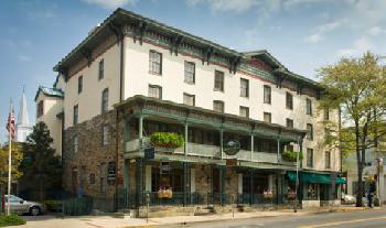 Lambertville House