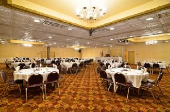 BEST WESTERN PLUS Sally Port Inn & Suites