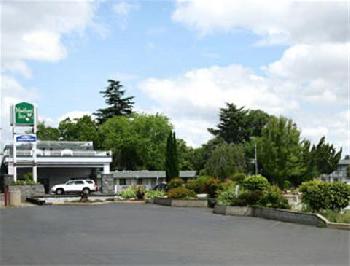 Howard Johnson Medford