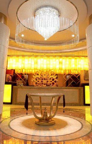 Minshan Sacen Grand Hotel