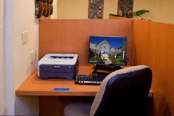 Candlewood Suites LOUISVILLE AIRPORT