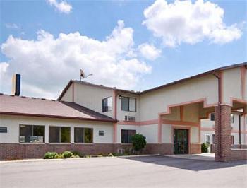 Super 8 Indianola Des Moines