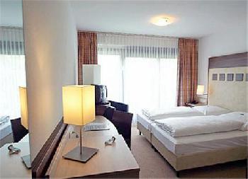 Avalon Hotel