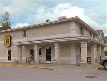 Super 8 Richlands/Claypool Hill Area