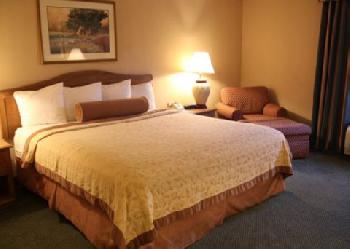 Clarion Inn & Suites and Conference Center