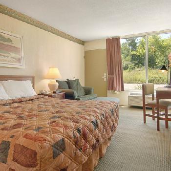 Prince Inn and Suites